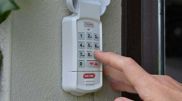Garage Door Keypad Replacement Windermere, FL Garage Door Keypad Replacement Windermere, FL