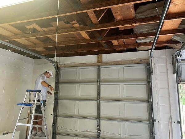 Questions To Ask A Garage Door Repair Company In Windermere, FL, Before You Hire Them! Questions To Ask A Garage Door Repair Company In Windermere, FL, Before You Hire Them!